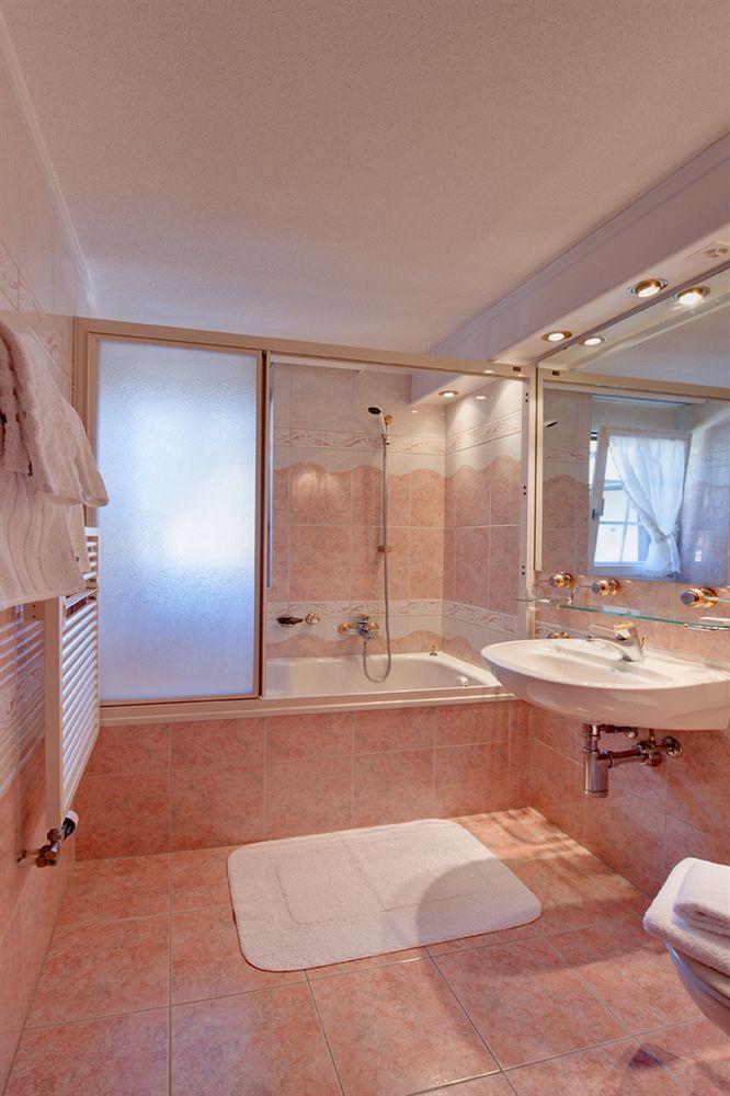 צרמט Hotel-Appartement La Perle מראה חיצוני תמונה